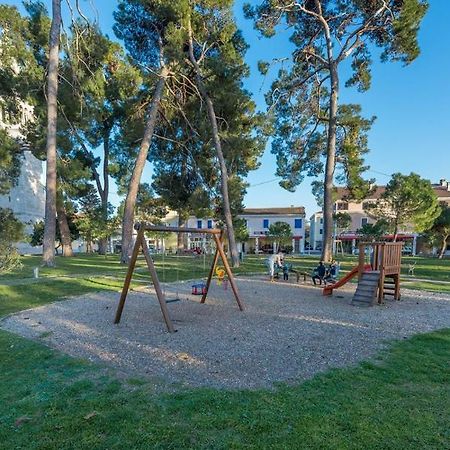 Apartment Hannah Novigrad  Luaran gambar